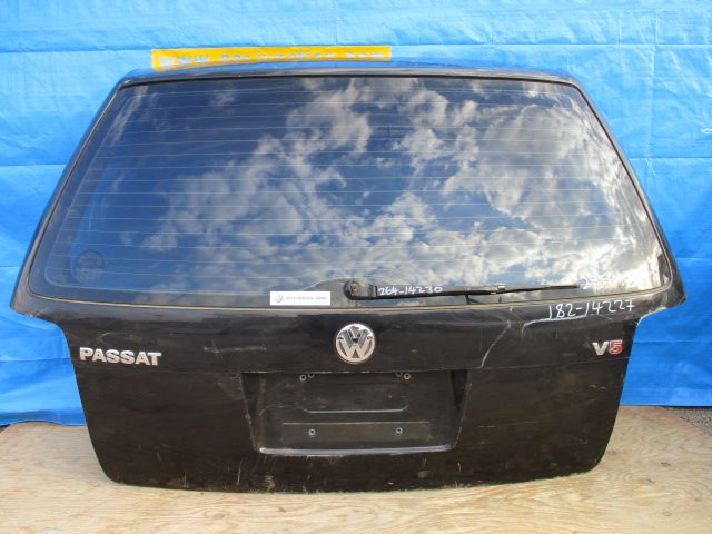 Used Volkswagen Passat BOOT LID HANDLE
